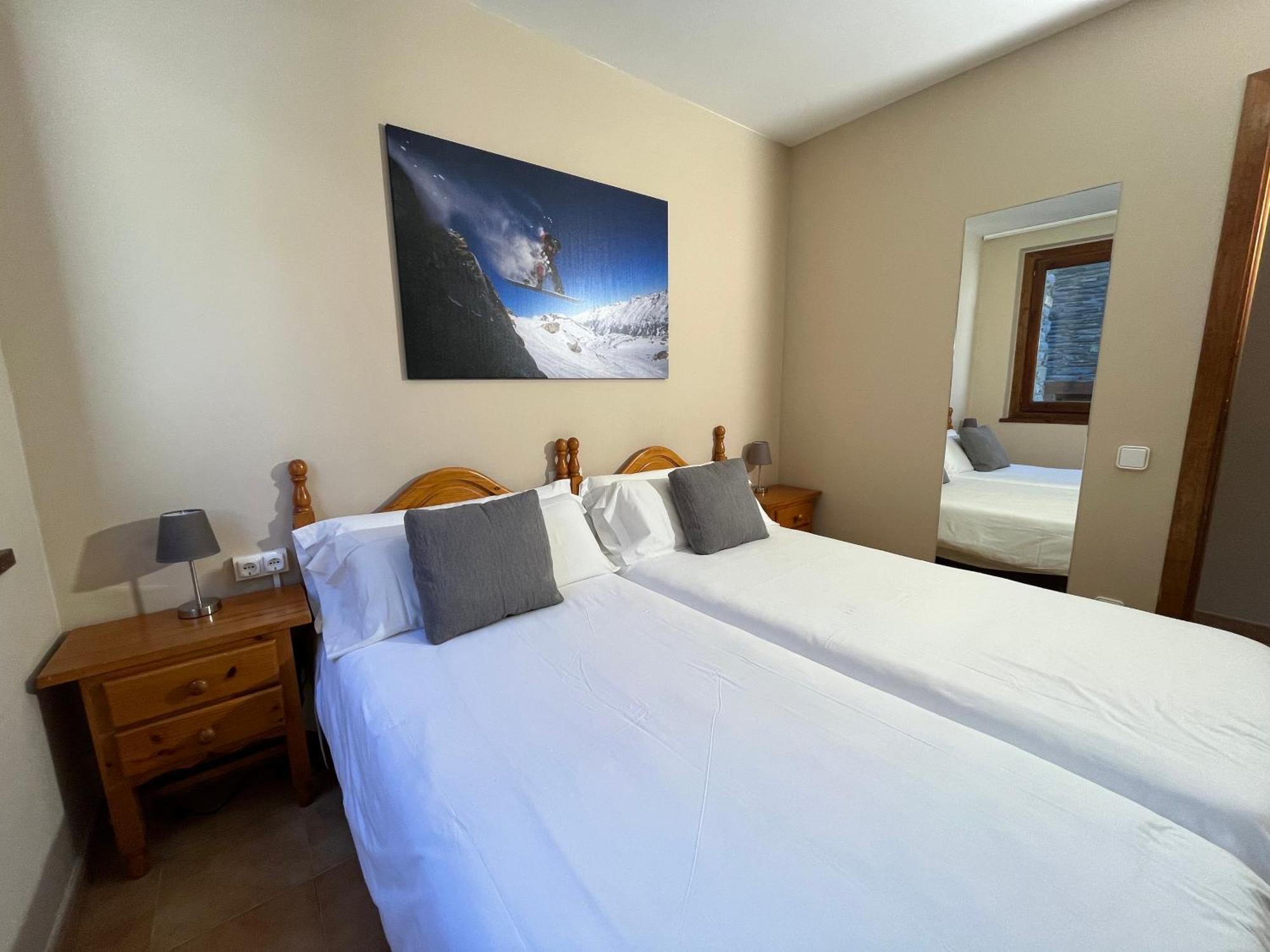 Wuau! Apartamentos Solana De Ransol Luaran gambar
