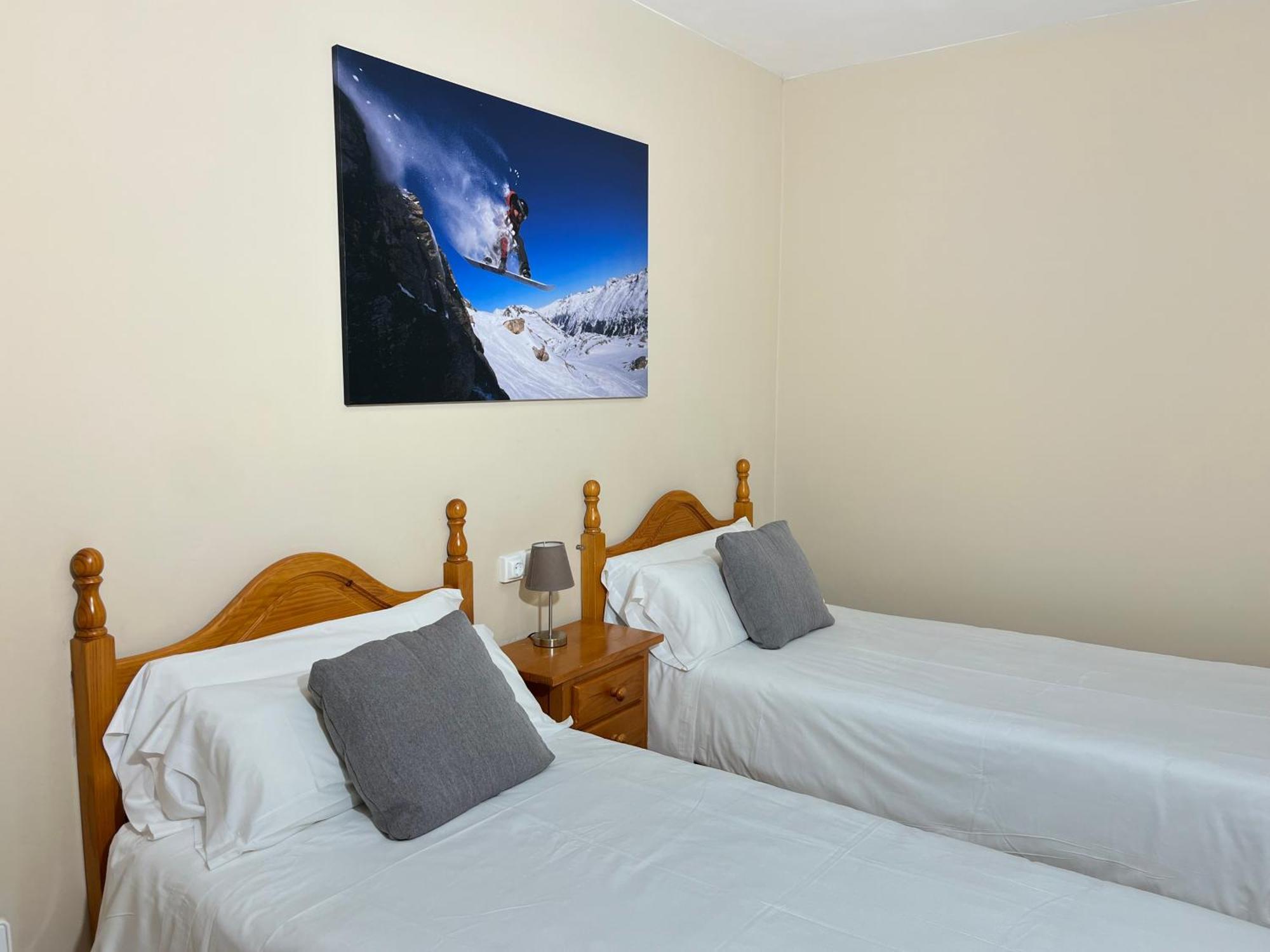Wuau! Apartamentos Solana De Ransol Luaran gambar