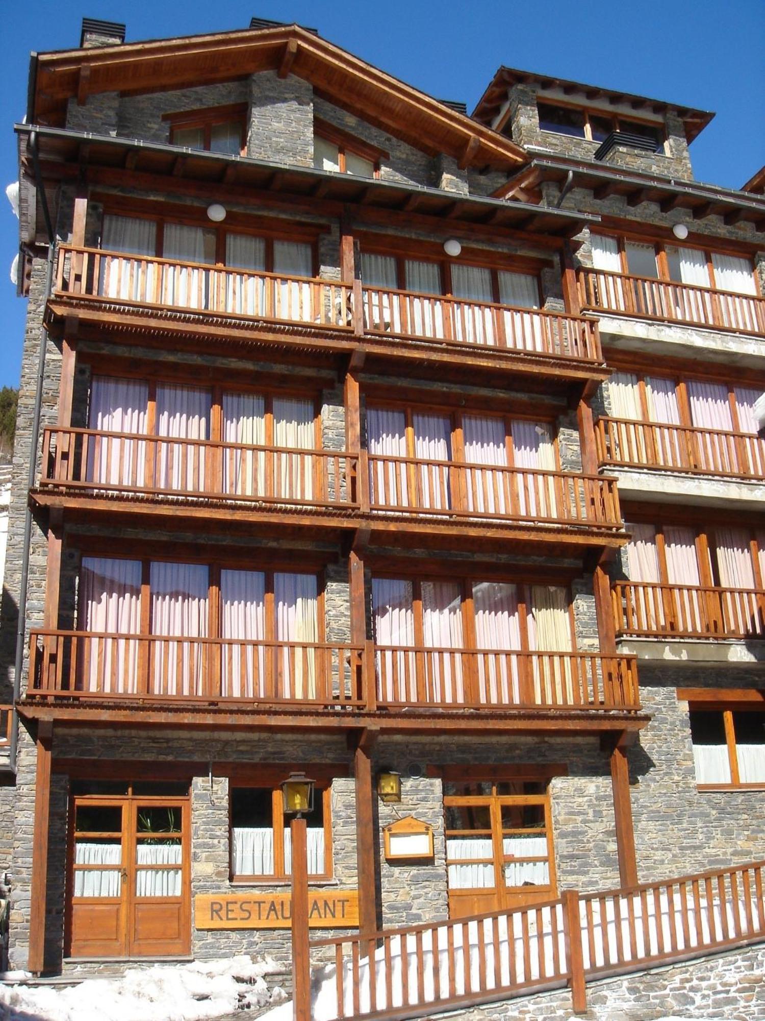 Wuau! Apartamentos Solana De Ransol Luaran gambar