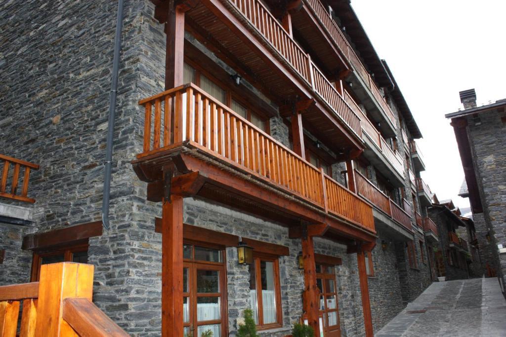 Wuau! Apartamentos Solana De Ransol Luaran gambar